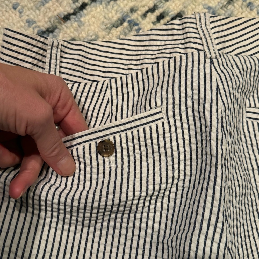 J Crew City Fit Seersucker Striped Flare Pants, Size 6 - Picture 9 of 16